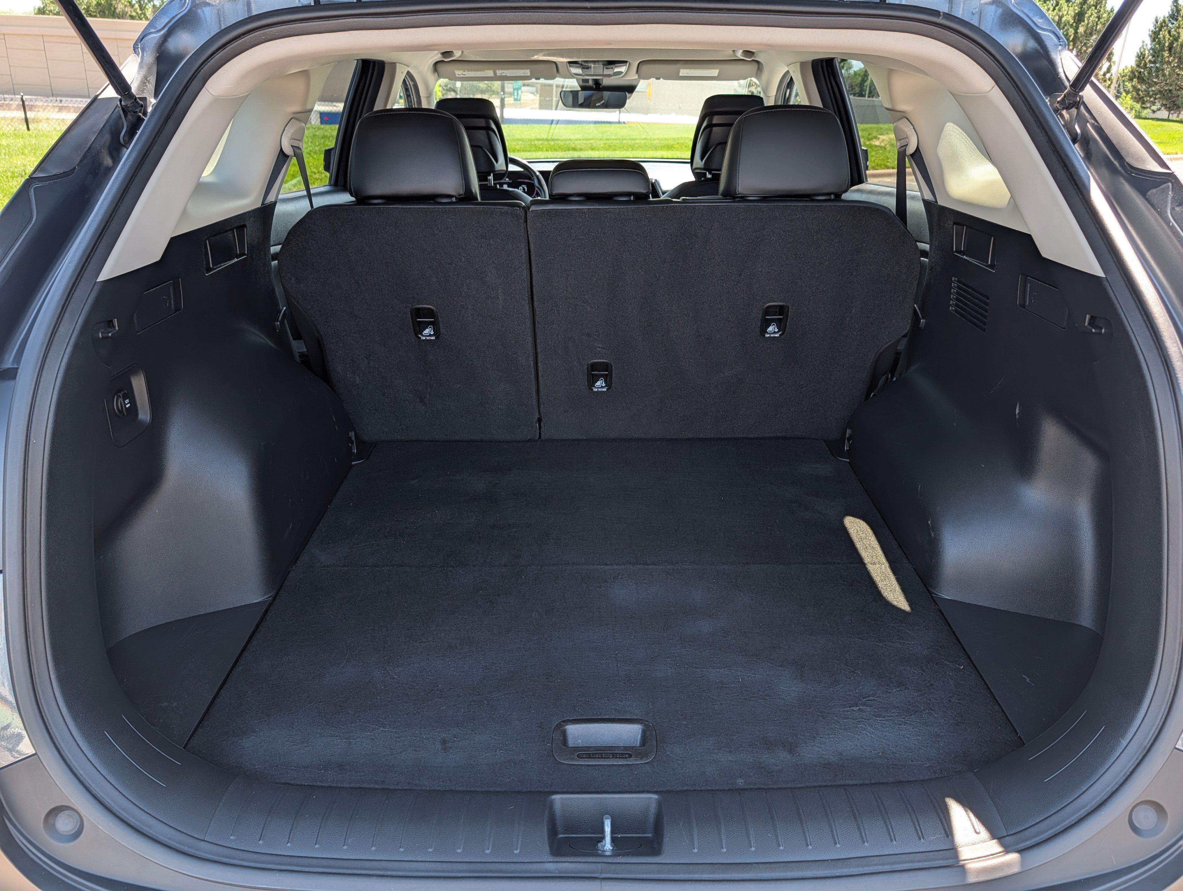 Certified 2023 Kia Sportage EX AWD/4WD image 18