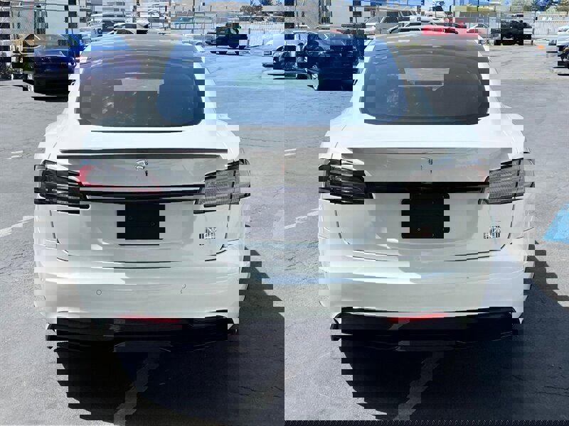 Used 2022 Tesla Model S Plaid image 6