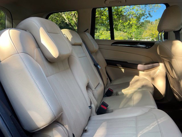 Used 2017 Mercedes-Benz GLS 450 4MATIC image 19