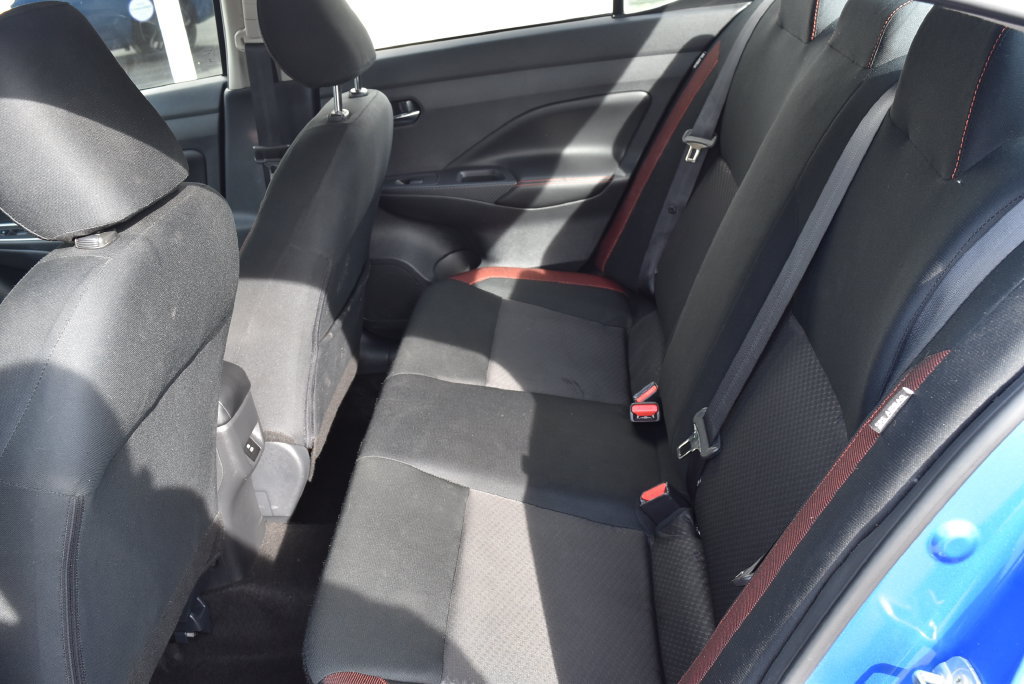 Used 2024 Nissan Versa SR FWD image 10