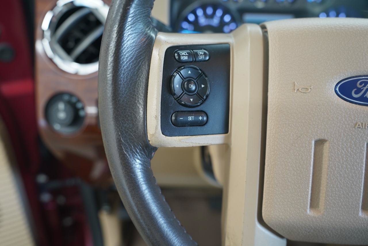 Used 2015 Ford F250 King Ranch w/ FX4 Off-Road Package AWD/4WD image 13