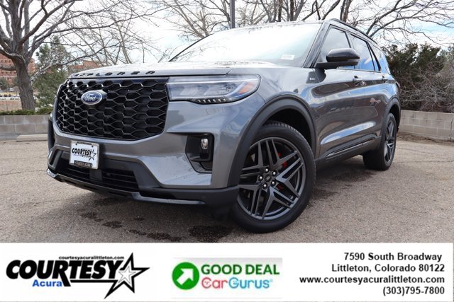 Used 2025 Ford Explorer ST-Line w/ Premium Package