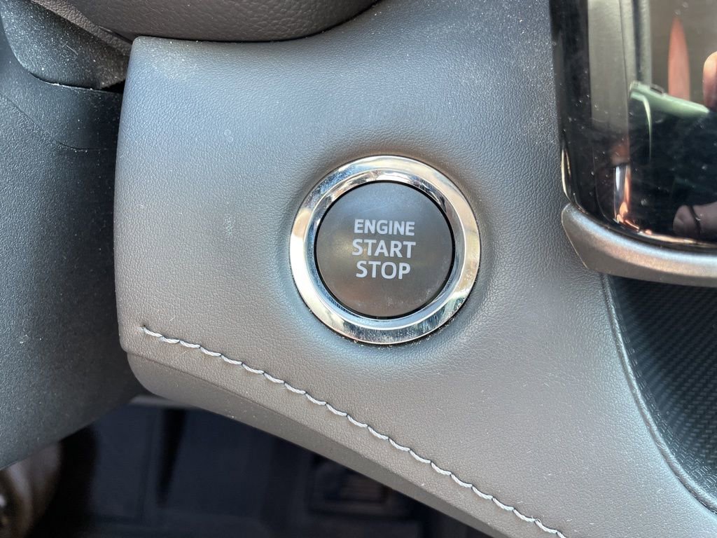 Used 2023 Toyota Highlander L image 23