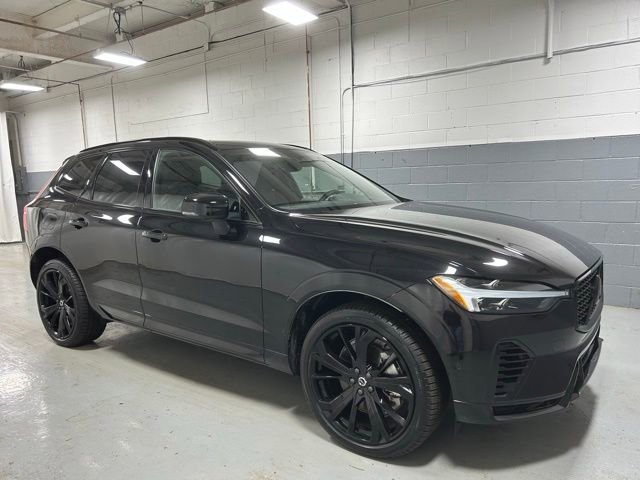 Certified 2025 Volvo XC60 T8 Ultra image 4