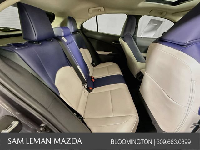 Used 2025 Lexus UX 300h FWD w/ Accessory Package (Z1) image 25