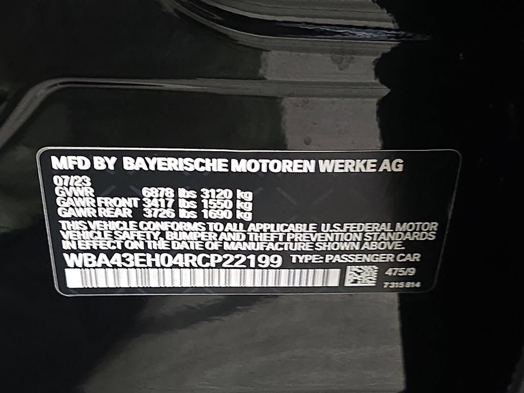 Certified 2024 BMW 750e xDrive w/ Premium Package AWD/4WD image 34