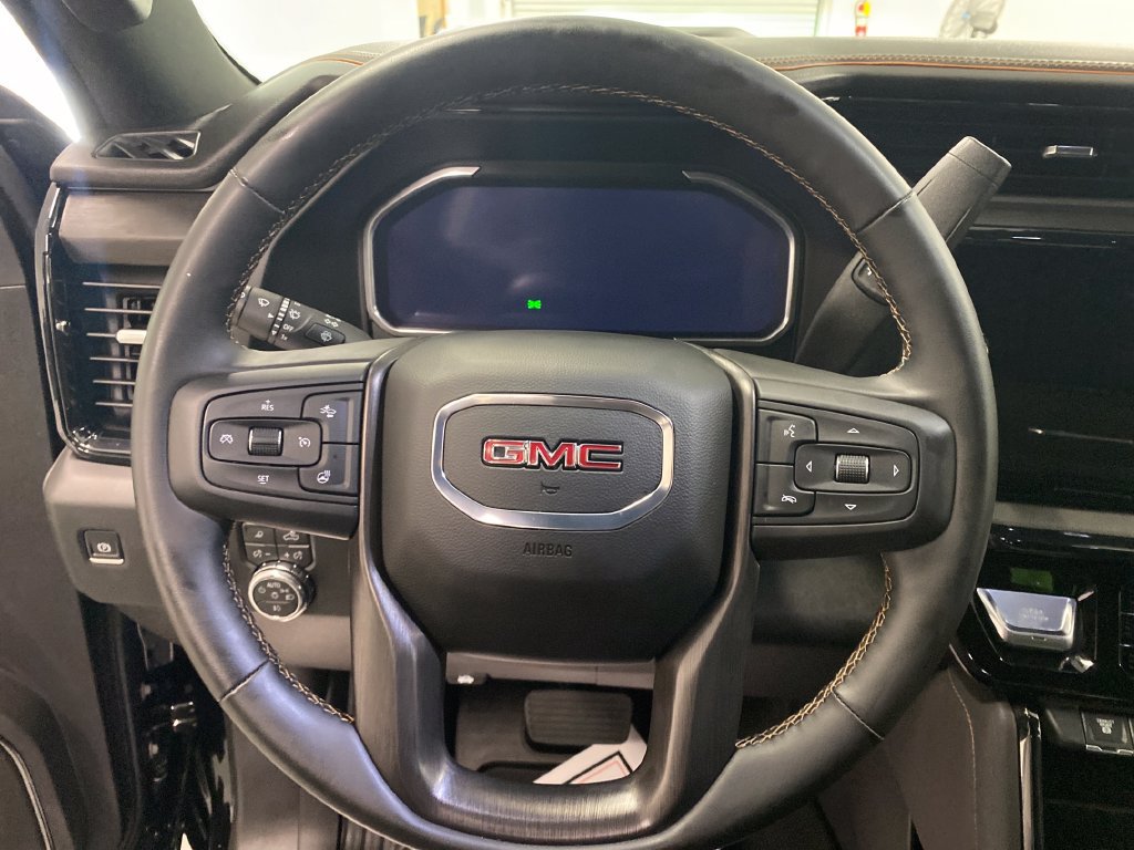 Used 2026 GMC Sierra 2500 AT4 AWD/4WD image 18