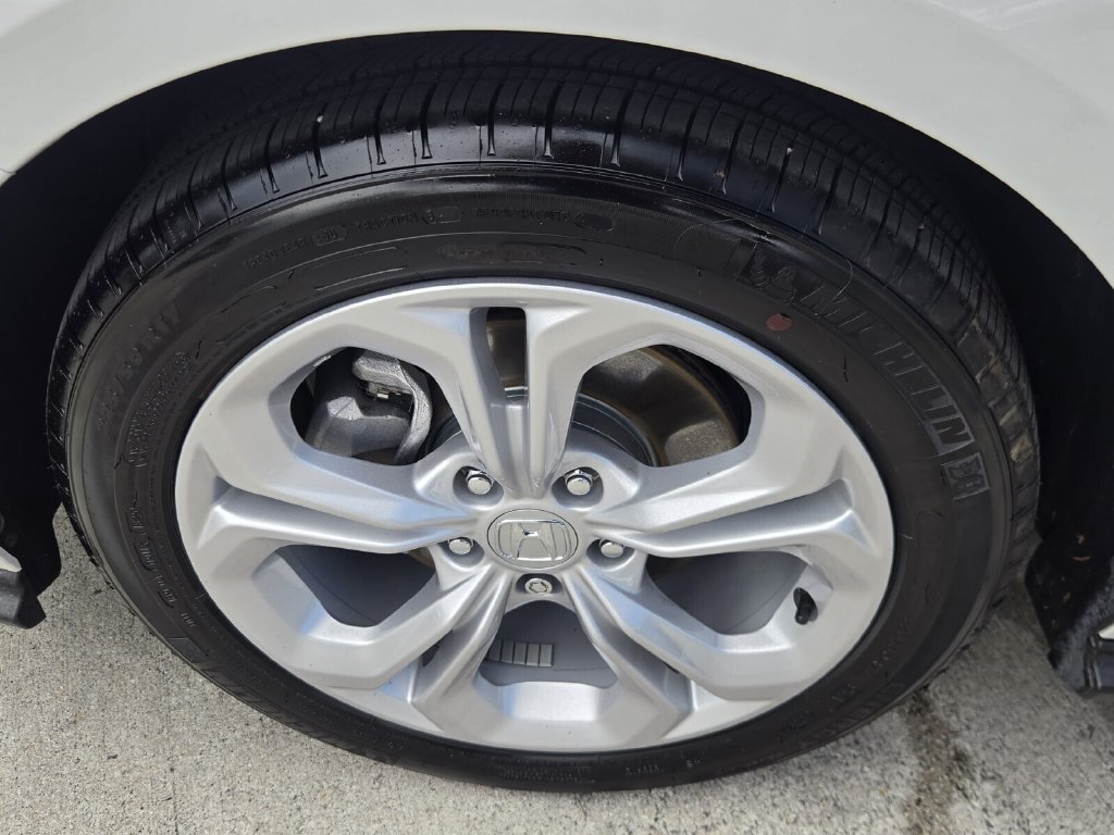 Certified 2025 Honda Accord LX image 10
