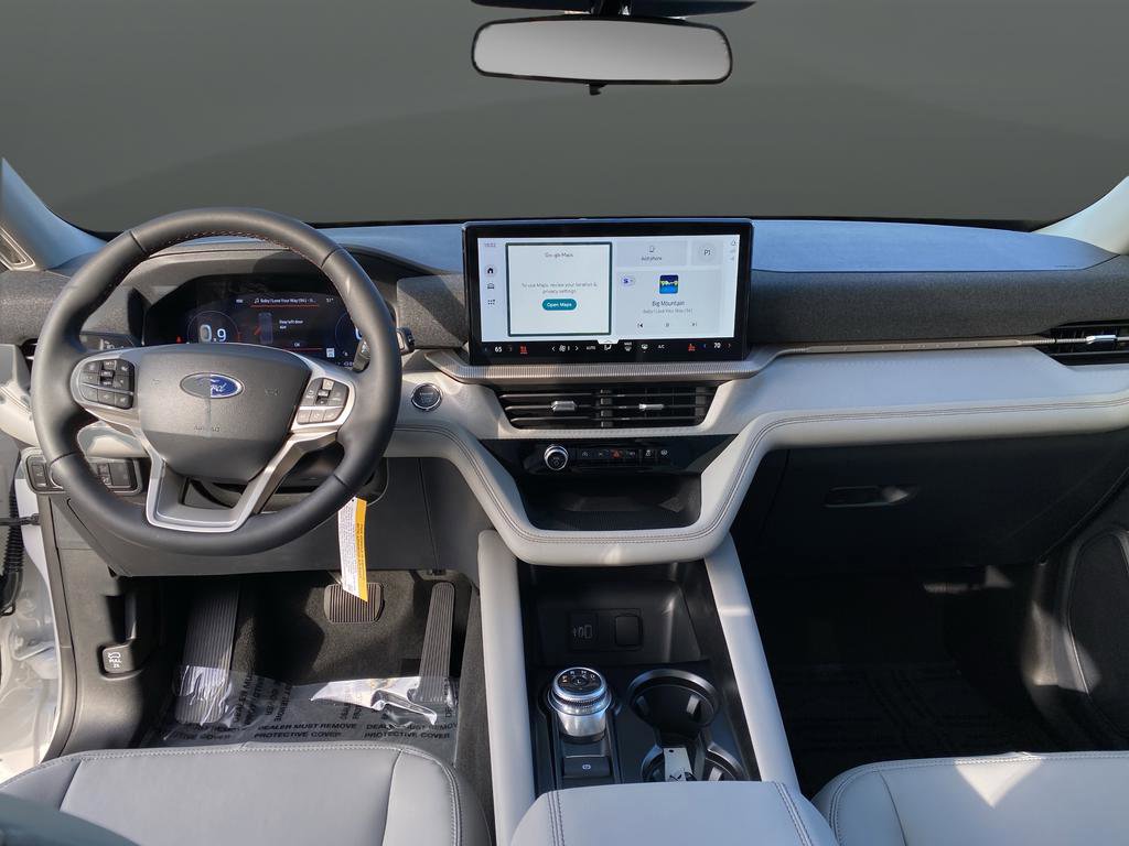 New 2026 Ford Explorer Active w/ Active Comfort Package image 5