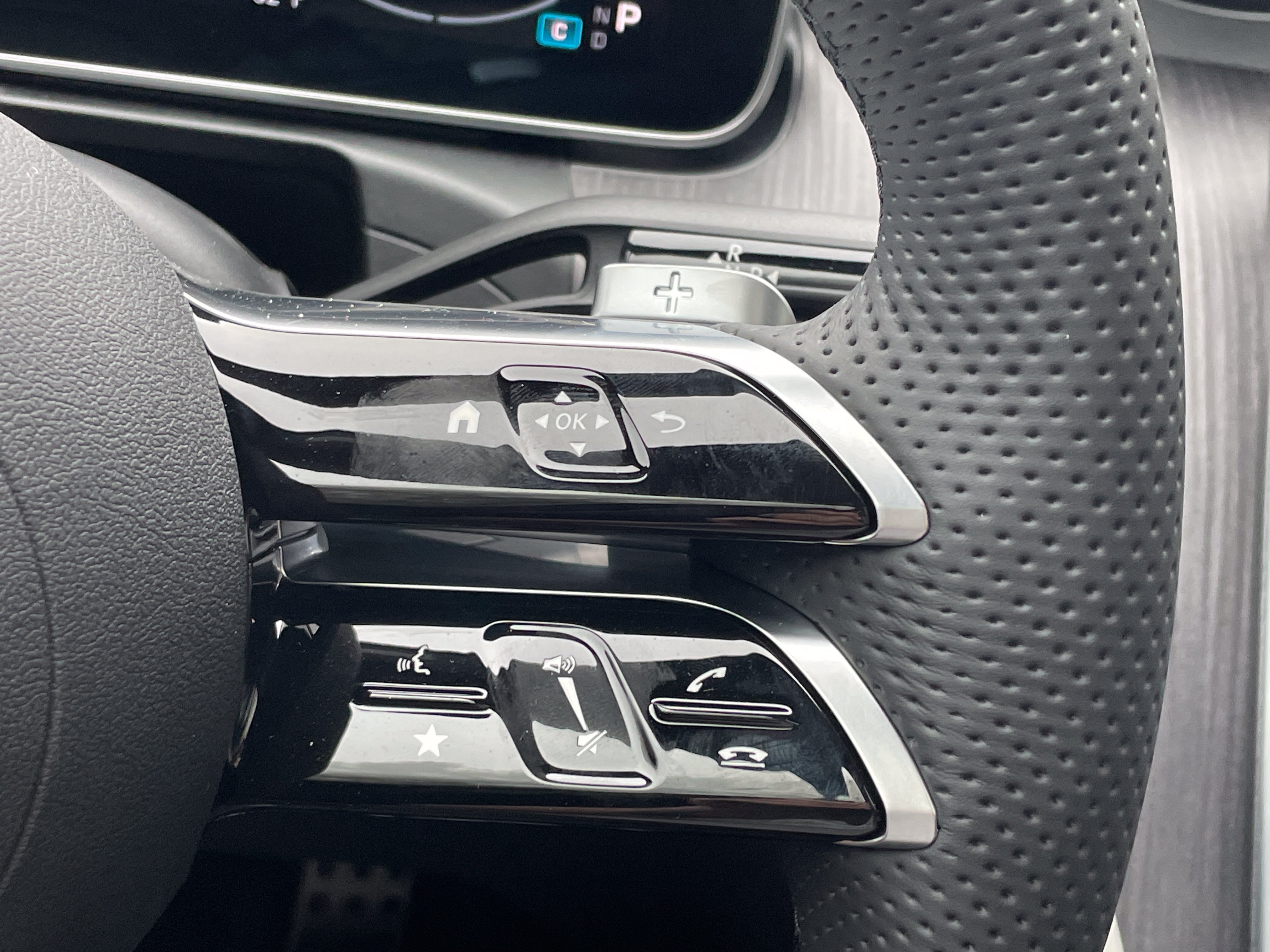 New 2026 Mercedes-Benz C 300 Sedan image 27