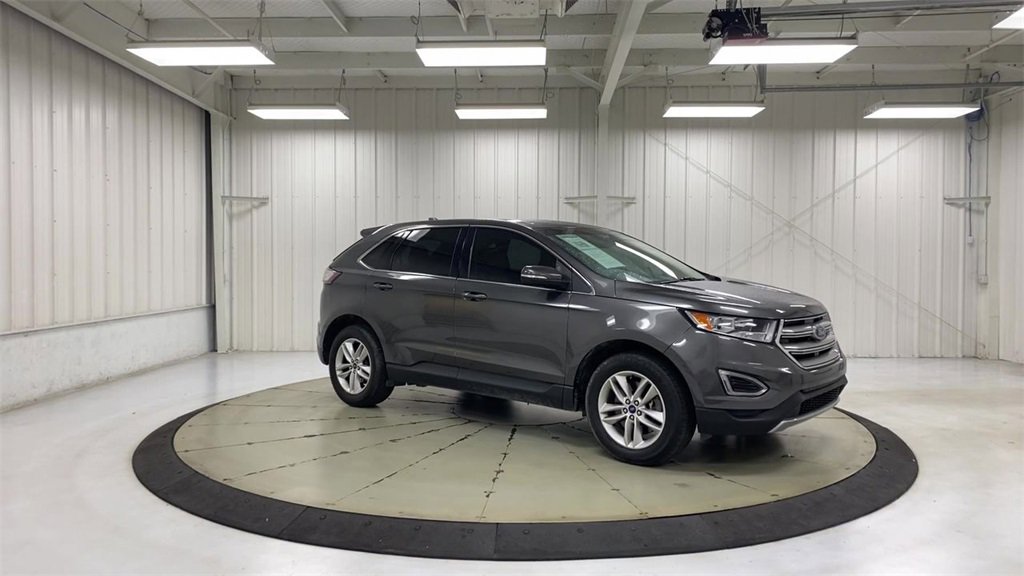 Used 2015 Ford Edge SEL w/ Equipment Group 201A image 2