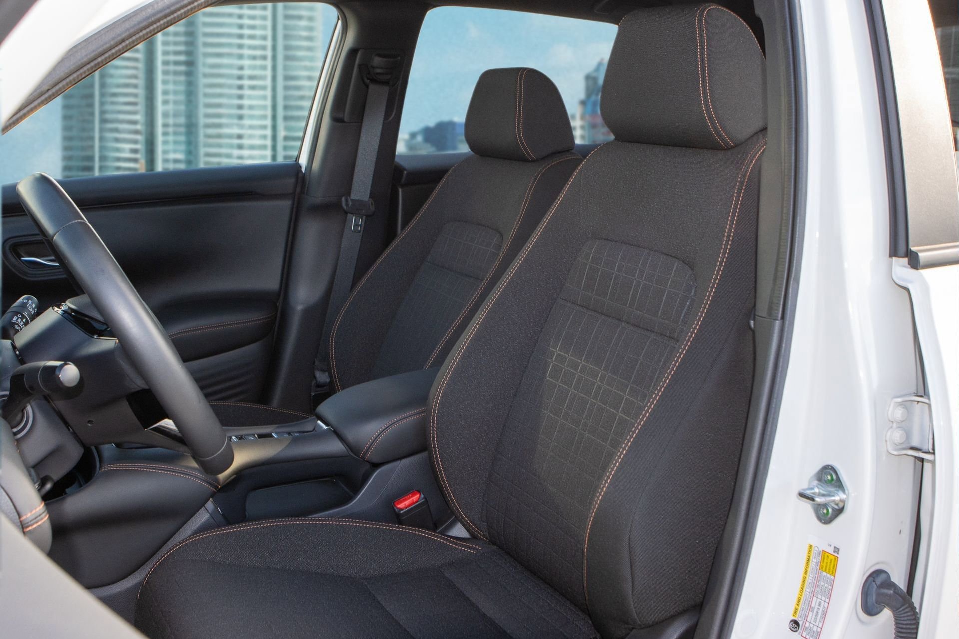 Certified 2023 Honda HR-V Sport image 10