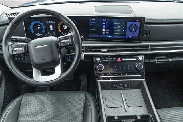 Used 2025 Hyundai Santa Fe SEL image 23