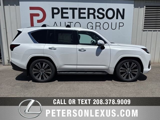 New 2026 Lexus LX 600 4WD w/ Luxury Package image 3