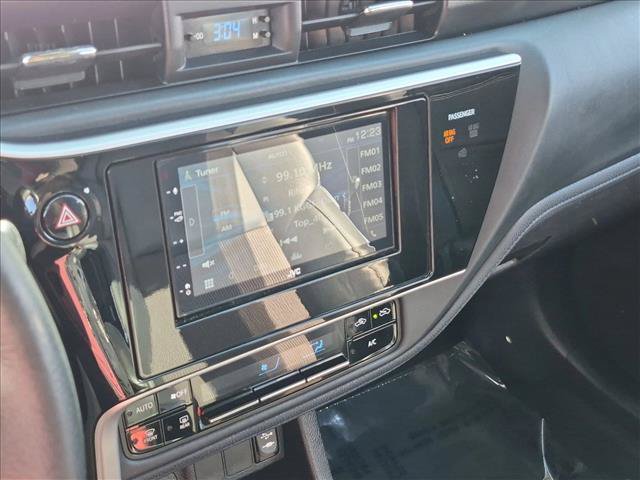 Used 2017 Toyota Corolla SE FWD image 14