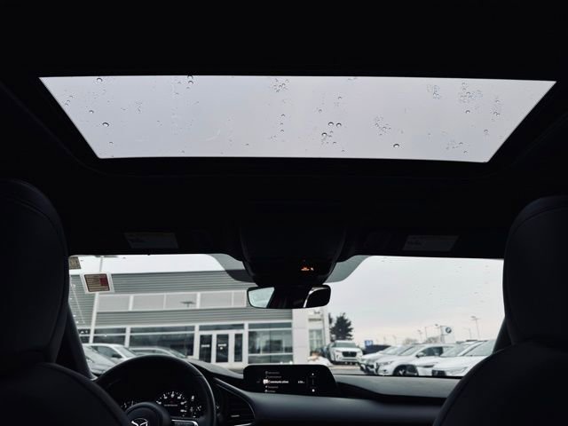 Used 2024 MAZDA MAZDA3 s image 20