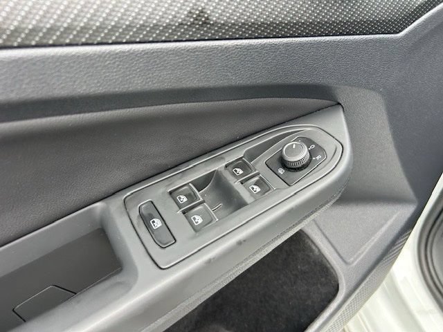 Used 2022 Volkswagen Golf R AWD/4WD image 22