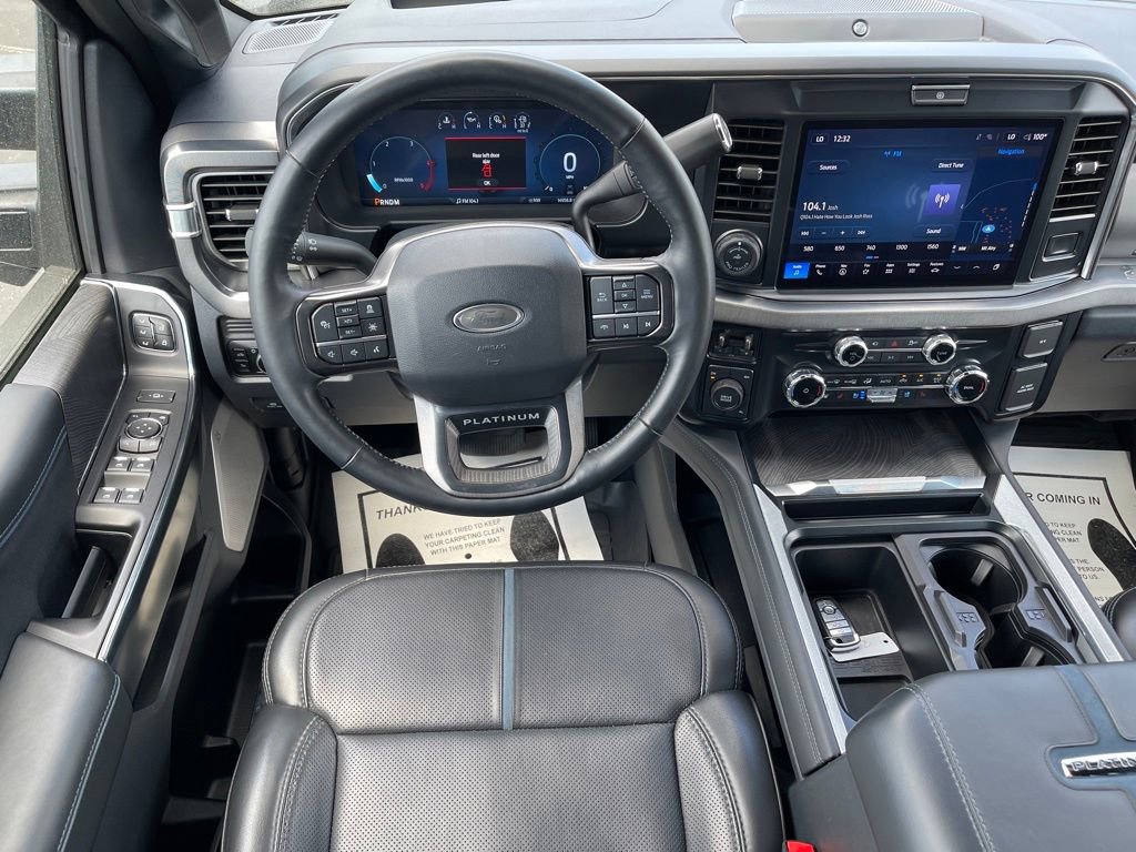 Used 2025 Ford F450 Platinum AWD/4WD image 6