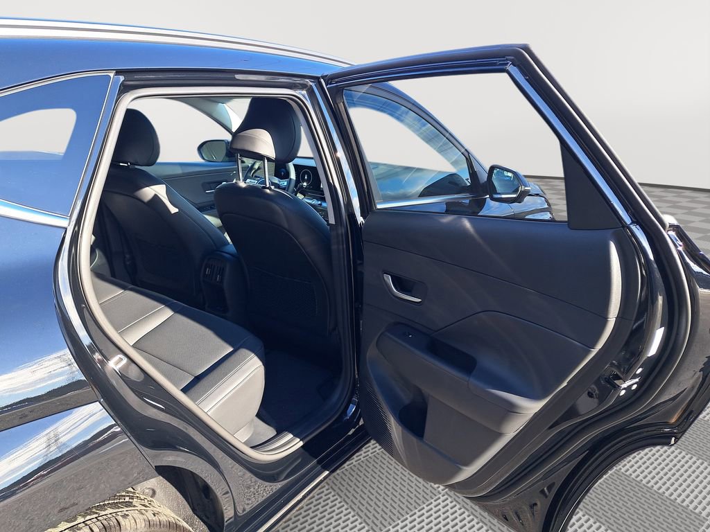 New 2025 Hyundai Kona Limited image 15
