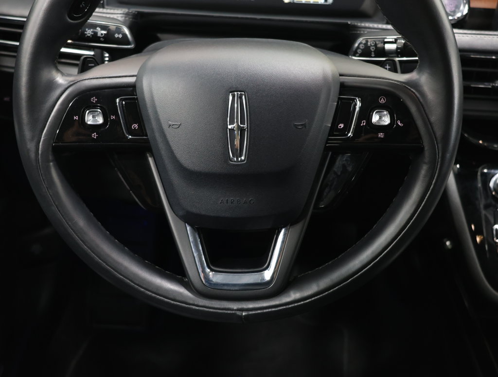Used 2022 Lincoln Corsair Reserve AWD/4WD image 17