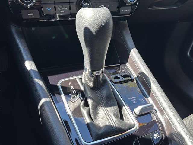 Used 2024 Jeep Compass Sport image 34