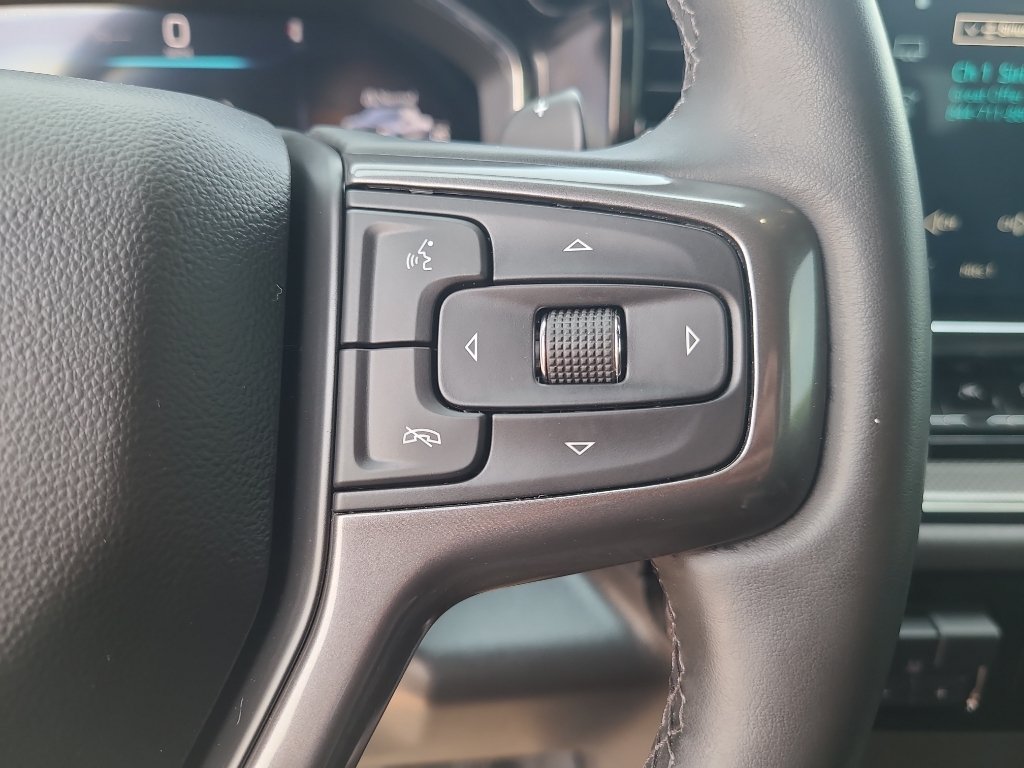 Used 2024 Chevrolet Silverado 1500 ZR2 w/ Technology Package AWD/4WD image 32