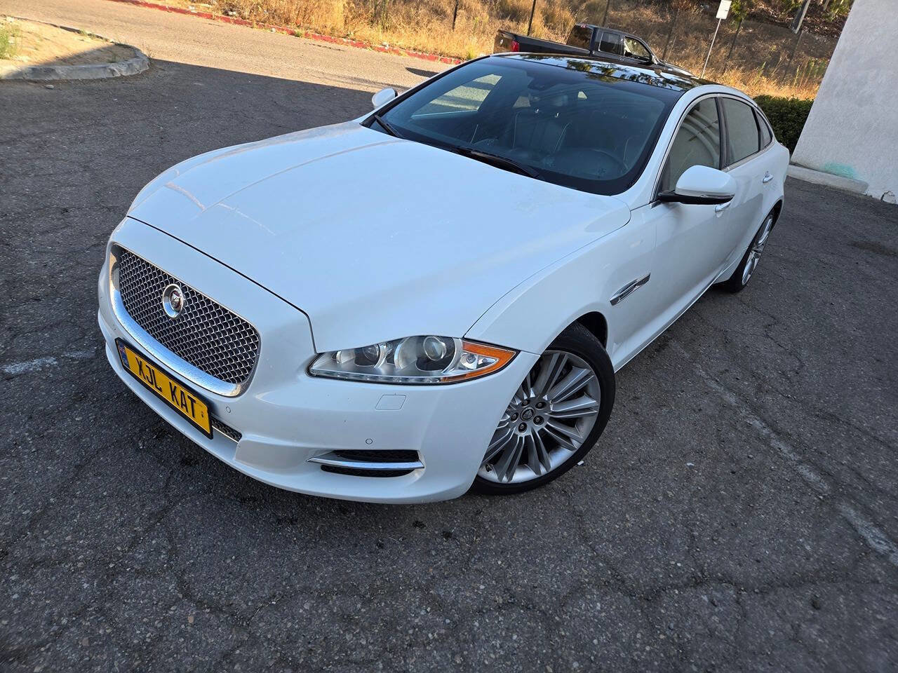 Used 2013 Jaguar XJ L Supercharged image 4