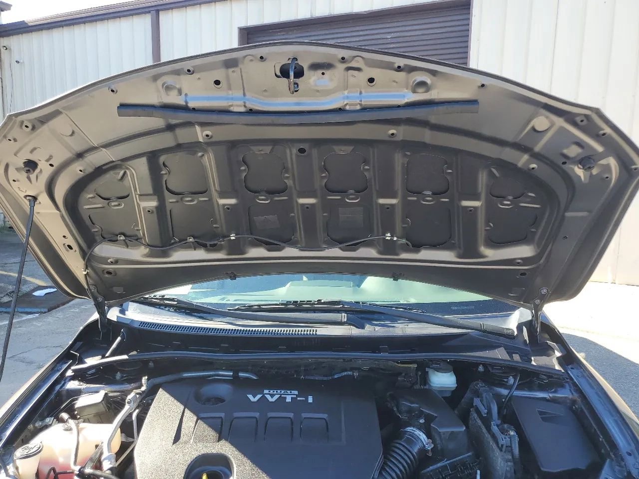 Used 2010 Toyota Corolla LE image 35