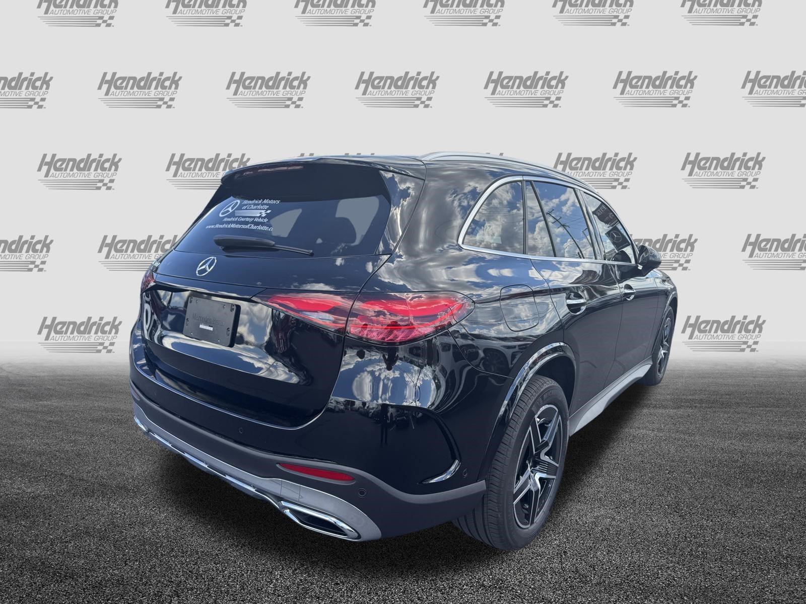 Used 2026 Mercedes-Benz GLC 300 image 10