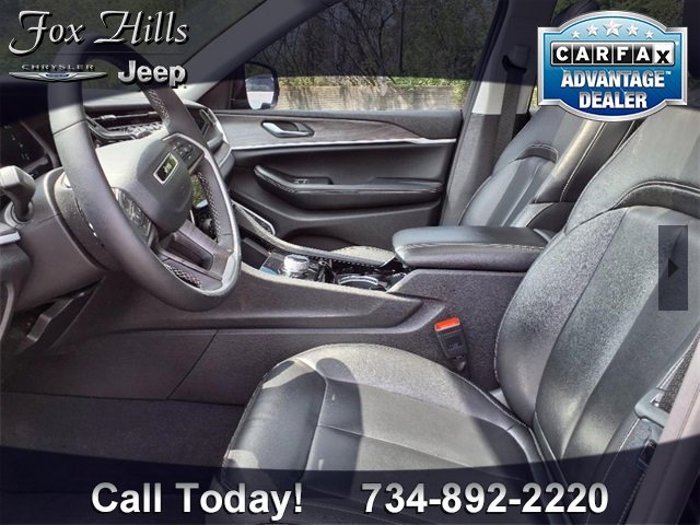 Used 2022 Jeep Grand Cherokee Limited 4xe image 15