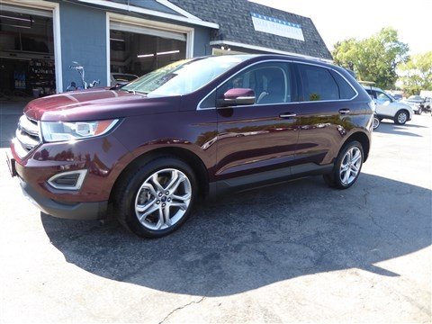 Used 2018 Ford Edge Titanium w/ Equipment Group 301A image 3