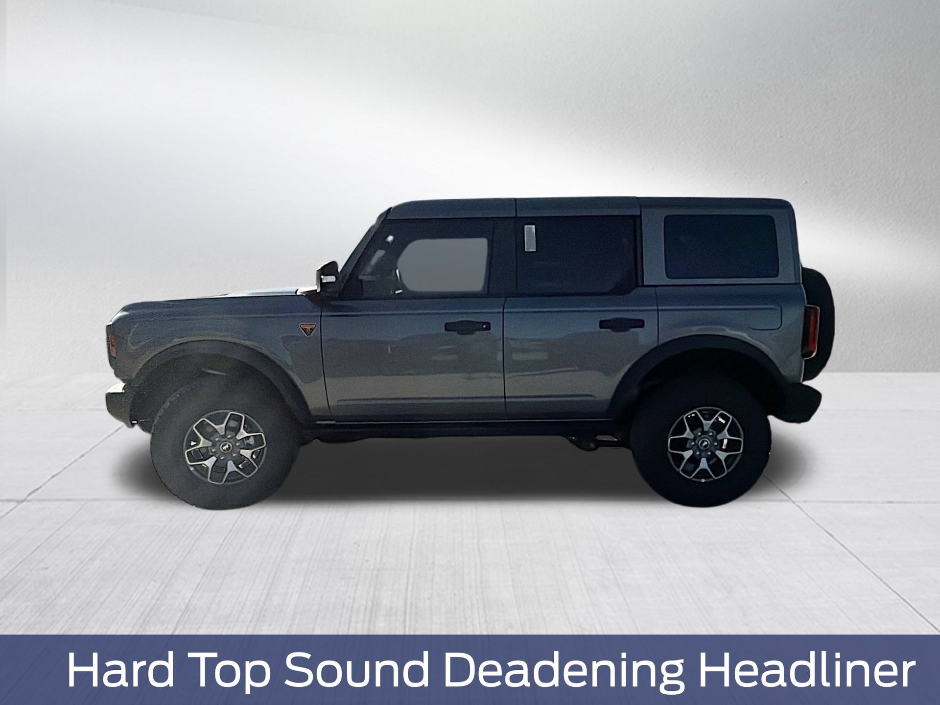 New 2025 Ford Bronco Badlands AWD/4WD image 13