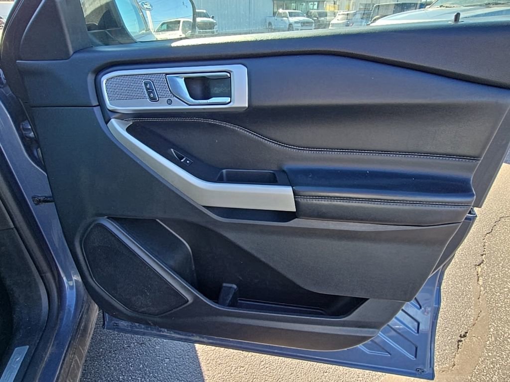 Used 2021 Ford Explorer Limited w/ Equipment Group 301A image 54