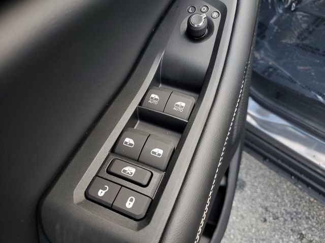 New 2025 Jeep Grand Cherokee Limited image 23