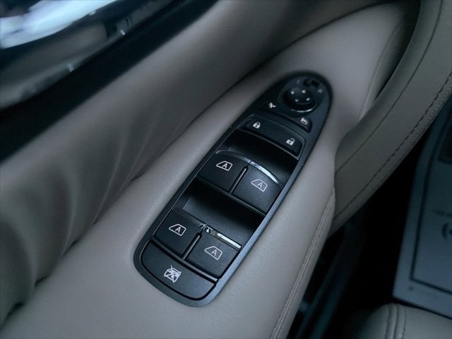 Used 2024 Nissan Armada Platinum w/ Captain's Chairs Package image 26