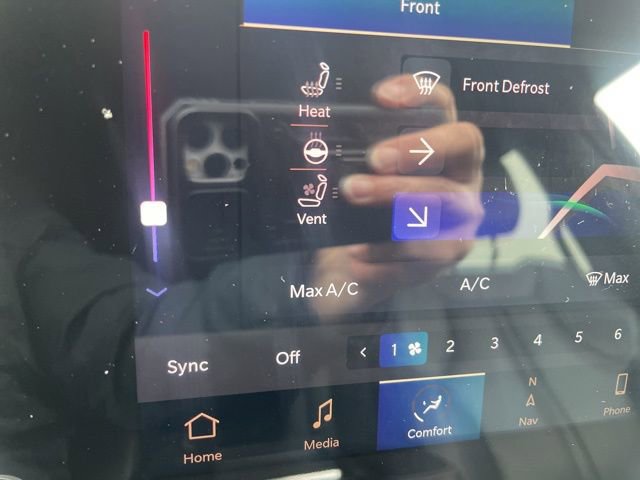 Used 2023 Jeep Wagoneer L Series II image 26