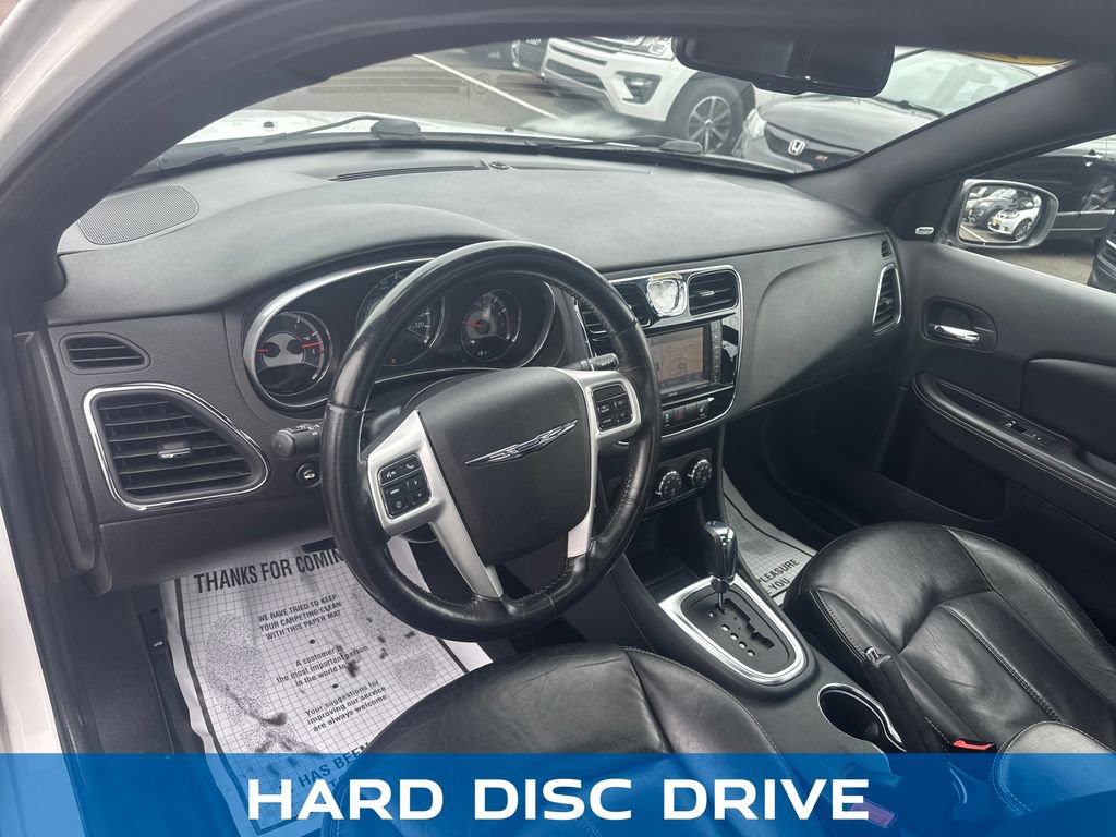 Used 2011 Chrysler 200 Limited FWD image 12