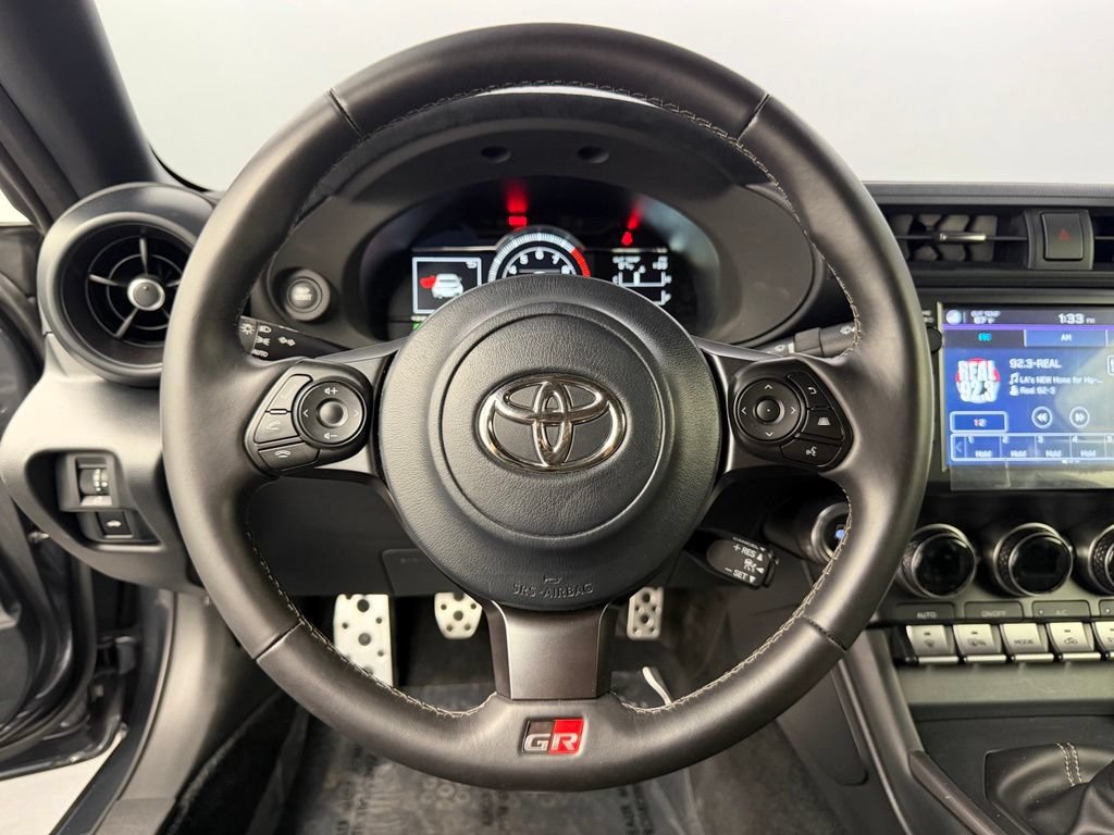 Used 2025 Toyota GR86 Premium w/ ALL Weather Mat Package (TMS) RWD image 24