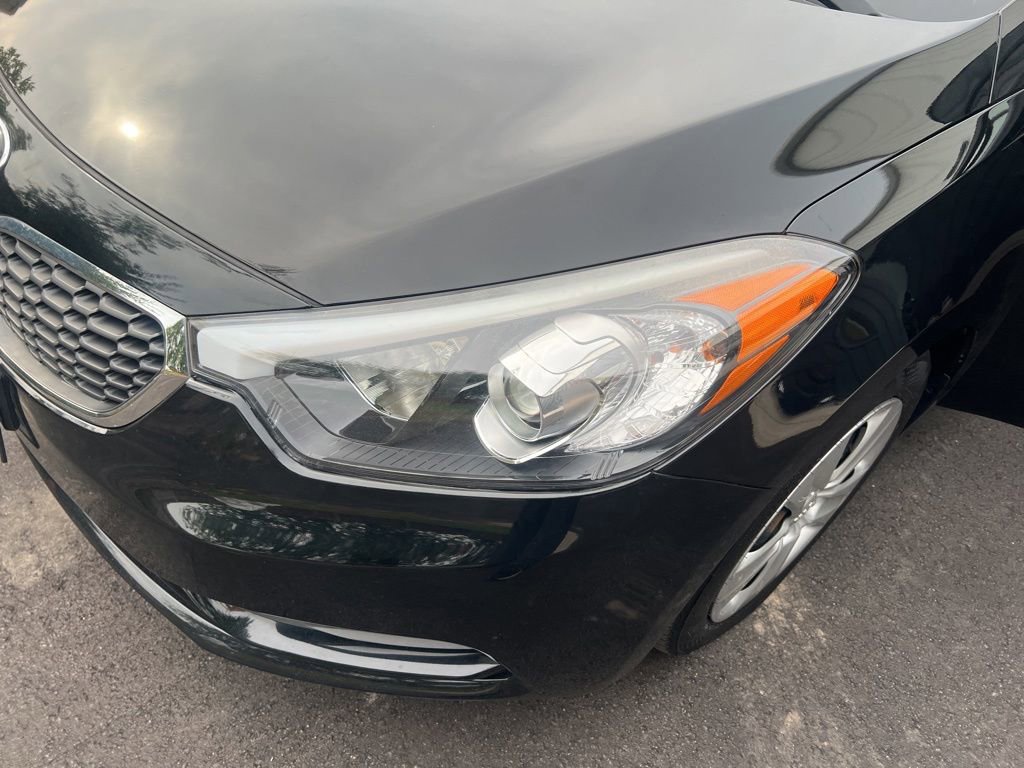 Certified 2016 Kia Forte LX image 30