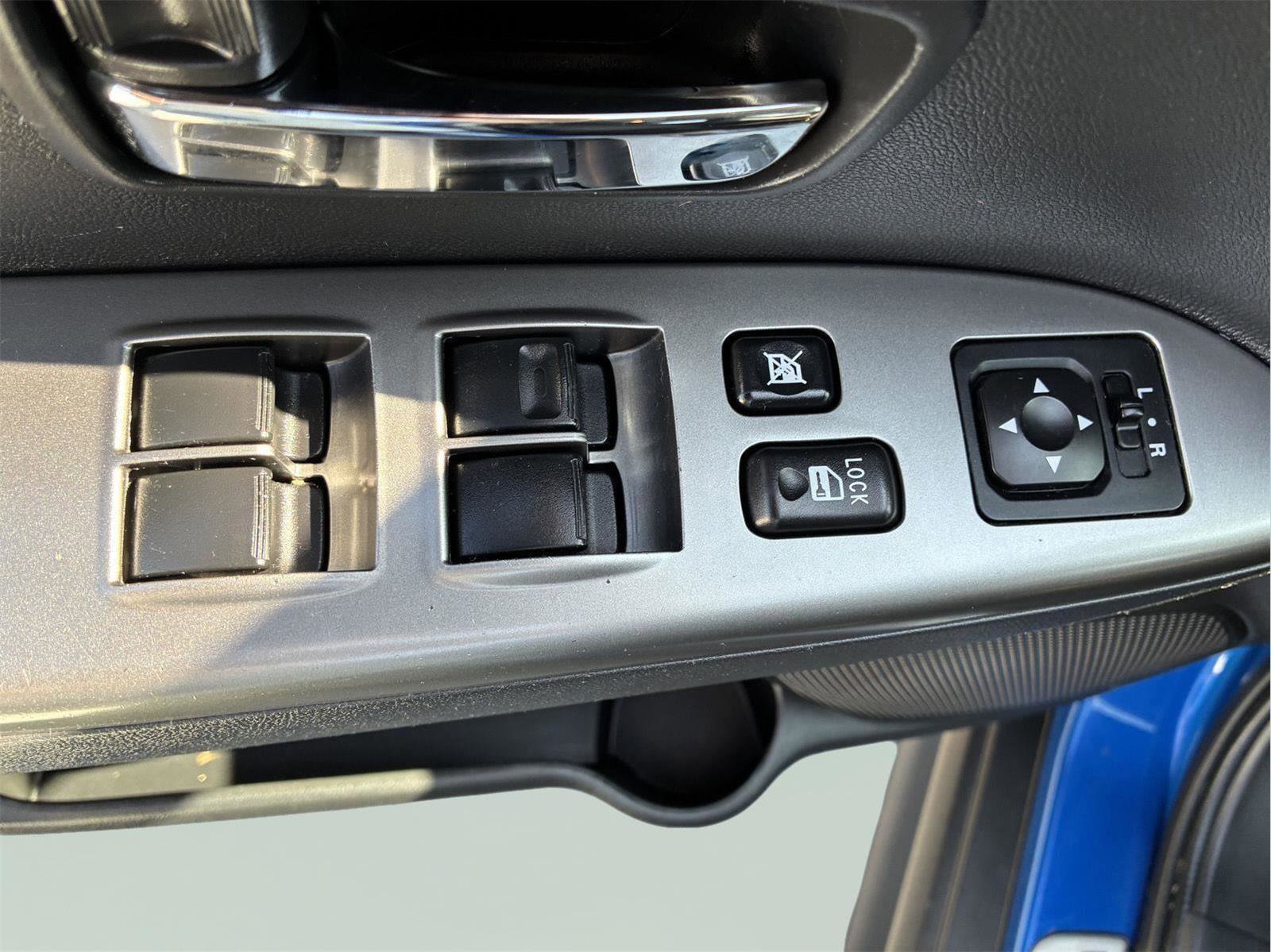 Used 2019 Mitsubishi Outlander Sport ES AWD/4WD image 18