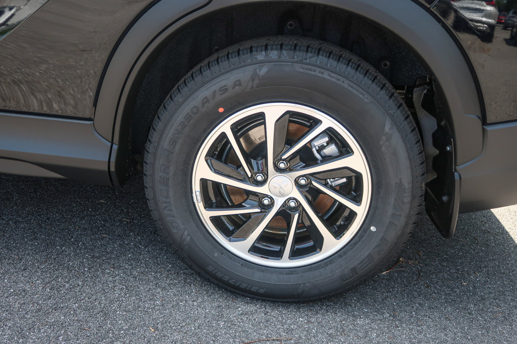 New 2026 Mitsubishi Eclipse Cross ES AWD/4WD image 13