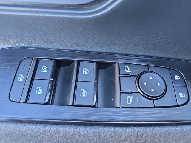 New 2026 Nissan Kicks SV w/ SV Premium Package FWD image 28