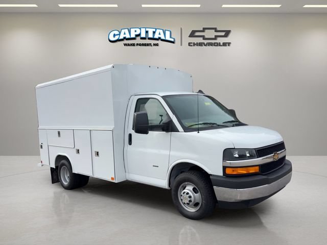 New 2025 Chevrolet Express 3500 w/ Power Convenience Package RWD image 7