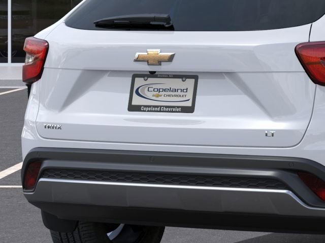 New 2026 Chevrolet Trax LT w/ Driver Confidence Package FWD image 15