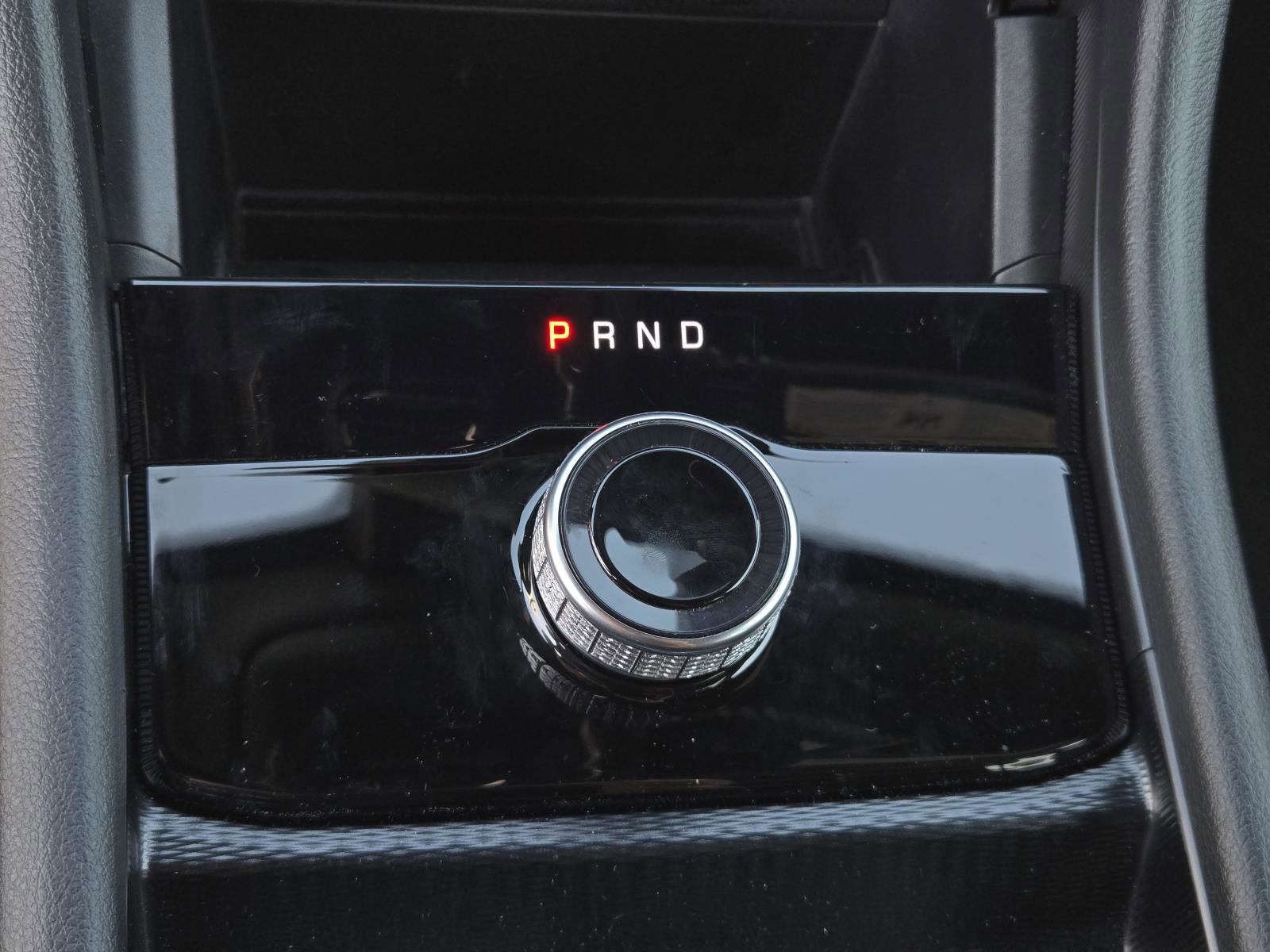 Used 2025 Jeep Grand Cherokee Laredo X image 14