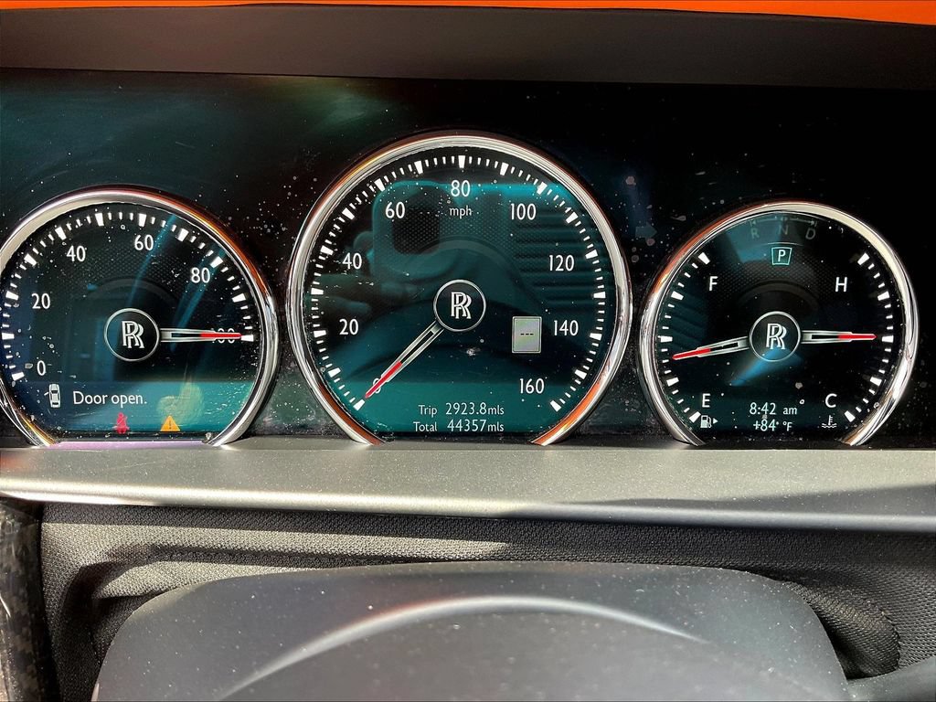 Used 2020 Rolls-Royce Cullinan Black Badge AWD/4WD image 13