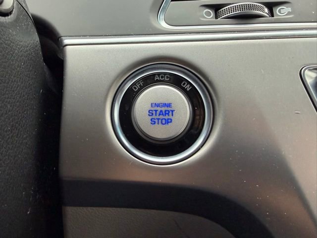 Used 2016 Hyundai Sonata Limited w/ Option Group 02 image 30