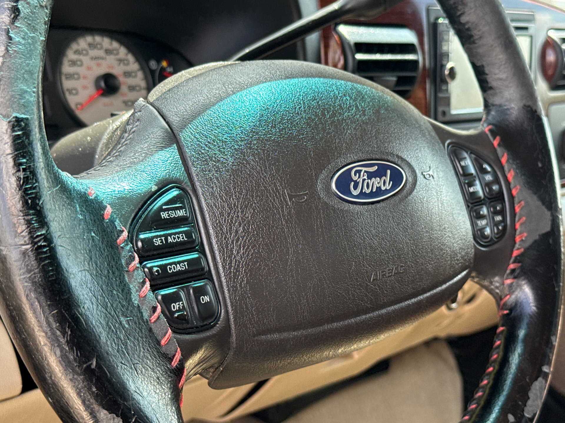 Used 2007 Ford F350 Lariat AWD/4WD image 29