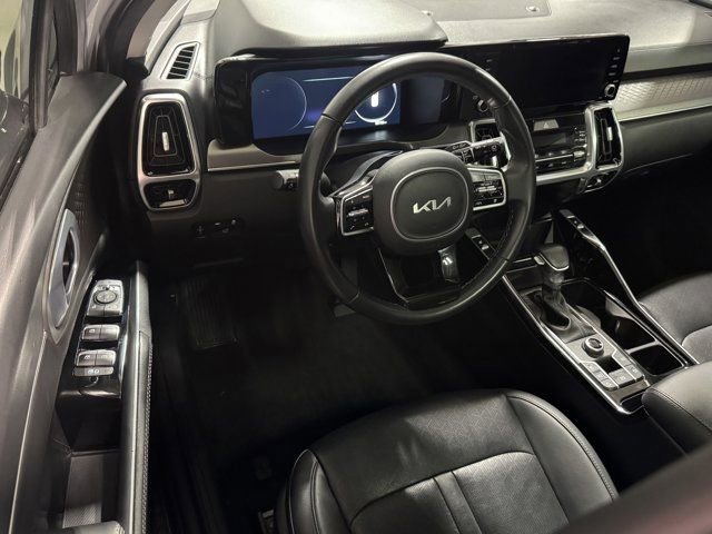 Used 2023 Kia Sorento SX image 20