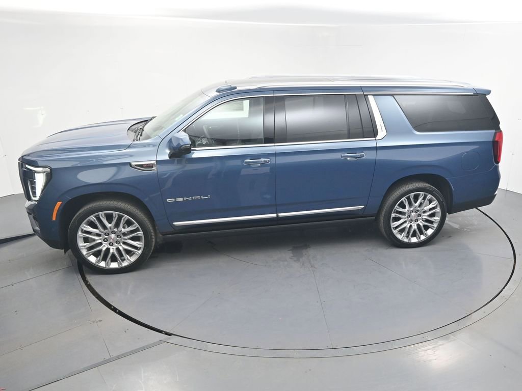 New 2026 GMC Yukon XL Denali image 33